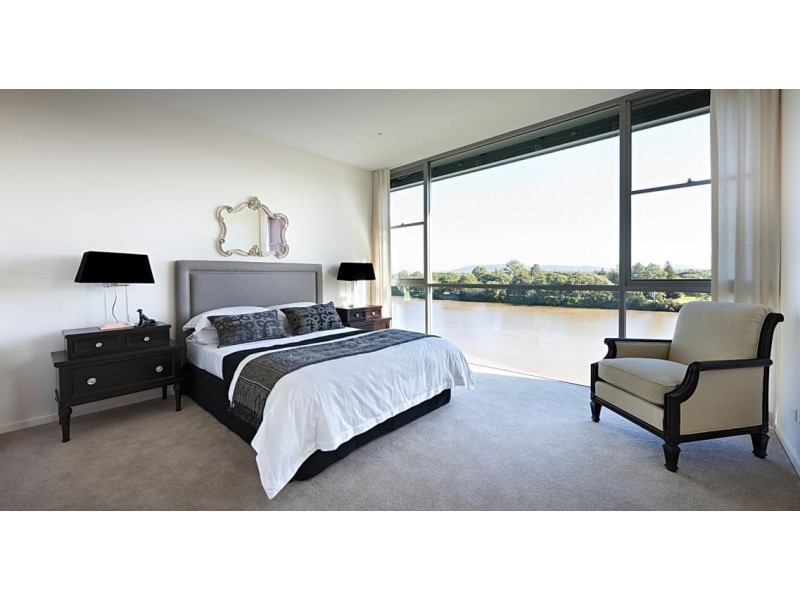 109/211 King Arthur Terrace, Tennyson QLD 4105