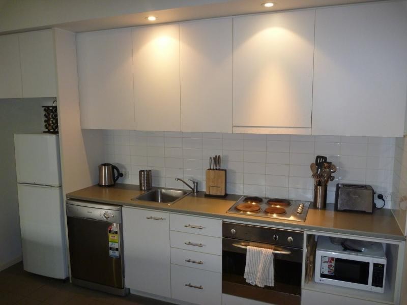 28 Masters St, Newstead QLD 4006