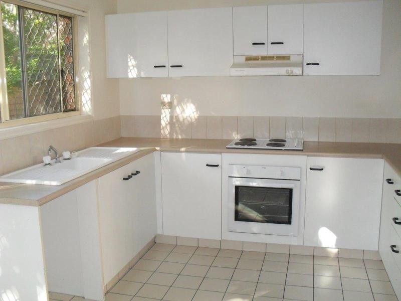 3a / 60 Whitby, Southport QLD 4215