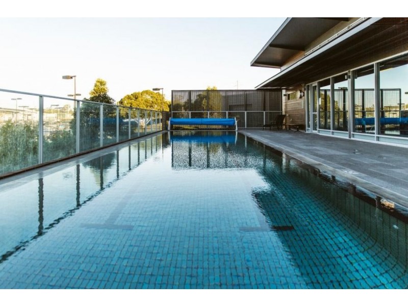 109/211 King Arthur Terrace, Tennyson QLD 4105