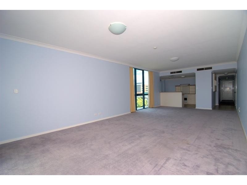 35 Ferry Street, Kangaroo Point QLD 4169