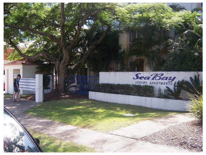 3-5 Norman Street, Southport QLD 4215