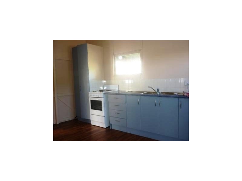 41 Bideford Strret, Torquay QLD 4655