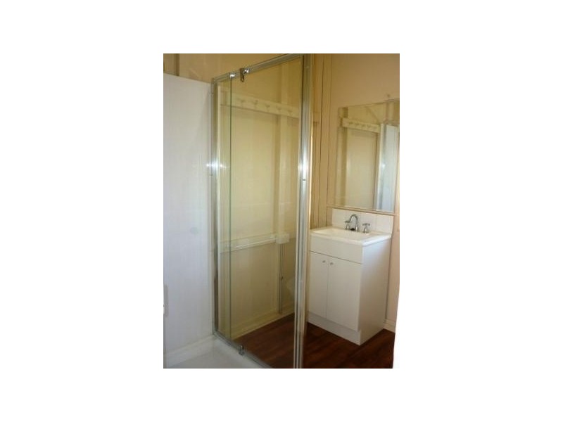 41 Bideford Strret, Torquay QLD 4655