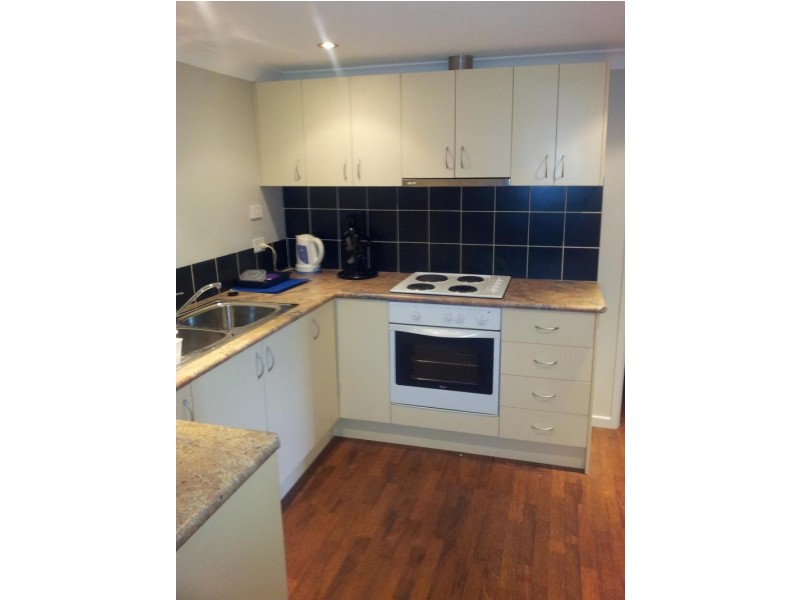 25 Cominan Avenue, Banora Point NSW 2486