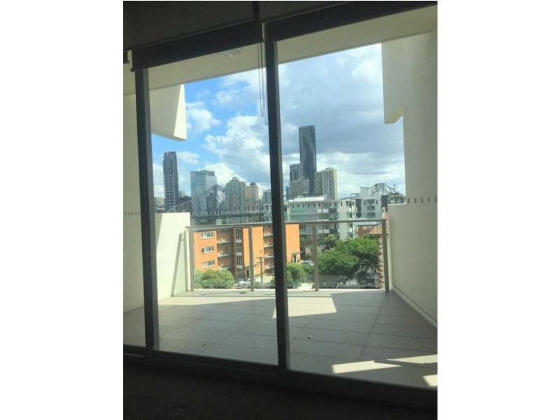 29/75 Barker Street, New Farm QLD 4005