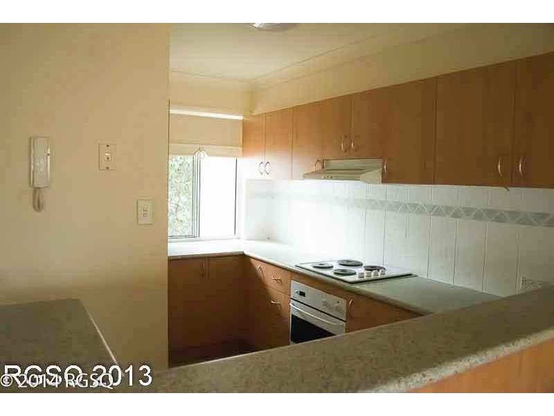 8 Peter Court, Sunnybank Hills QLD 4109