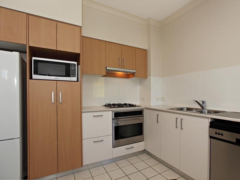 21 Patrick Lane, Toowong QLD 4066