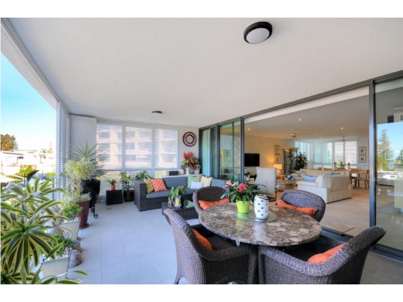 4206/323 Bayview street, Hollywell QLD 4216