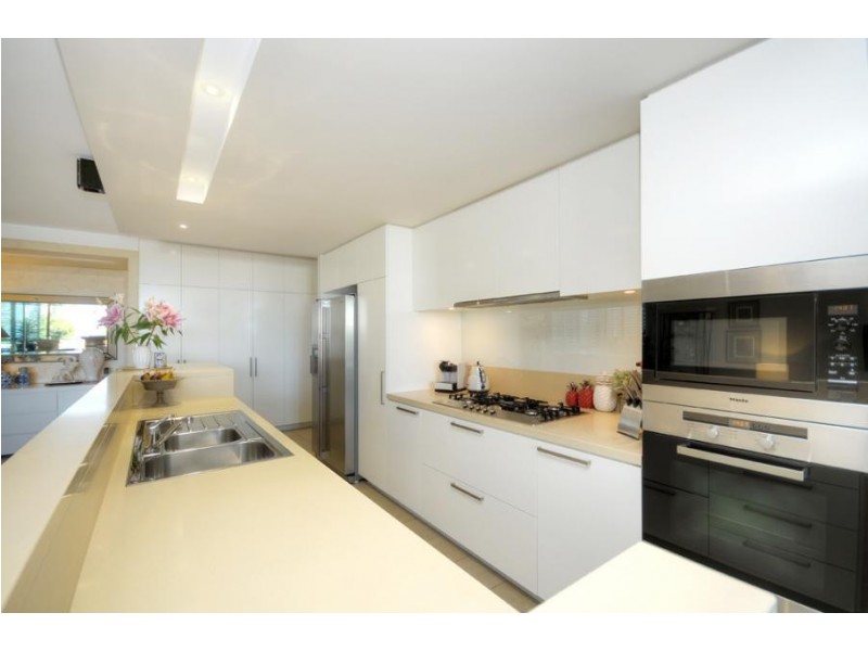 4206/323 Bayview street, Hollywell QLD 4216