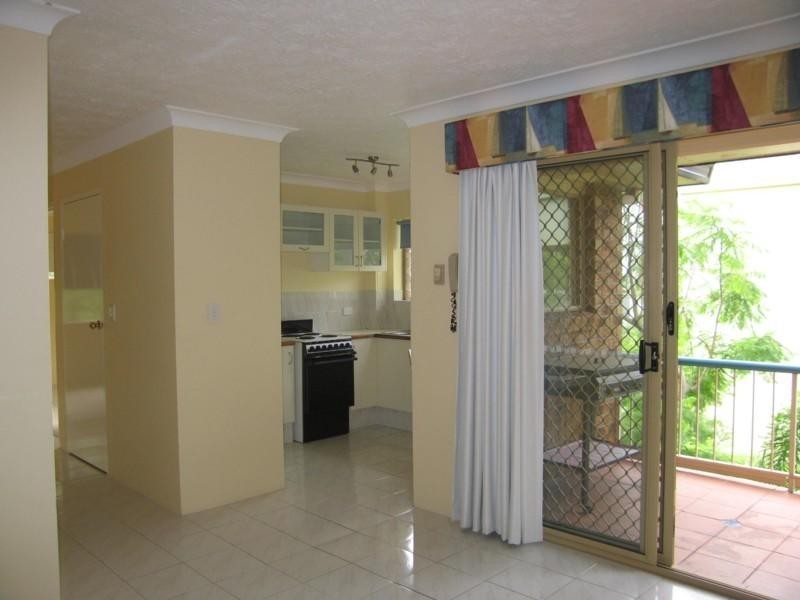 11/144 MARINE PARADE, Southport QLD 4215