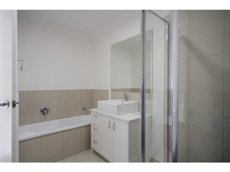 5 / 57 Charles Canty Drive, Wellington Point QLD 4160