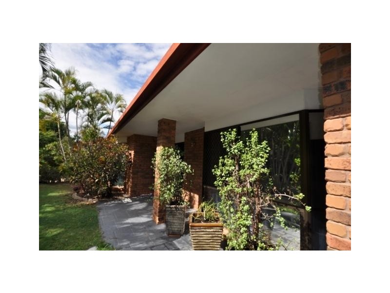 62 Carinya Street, Indooroopilly QLD 4068