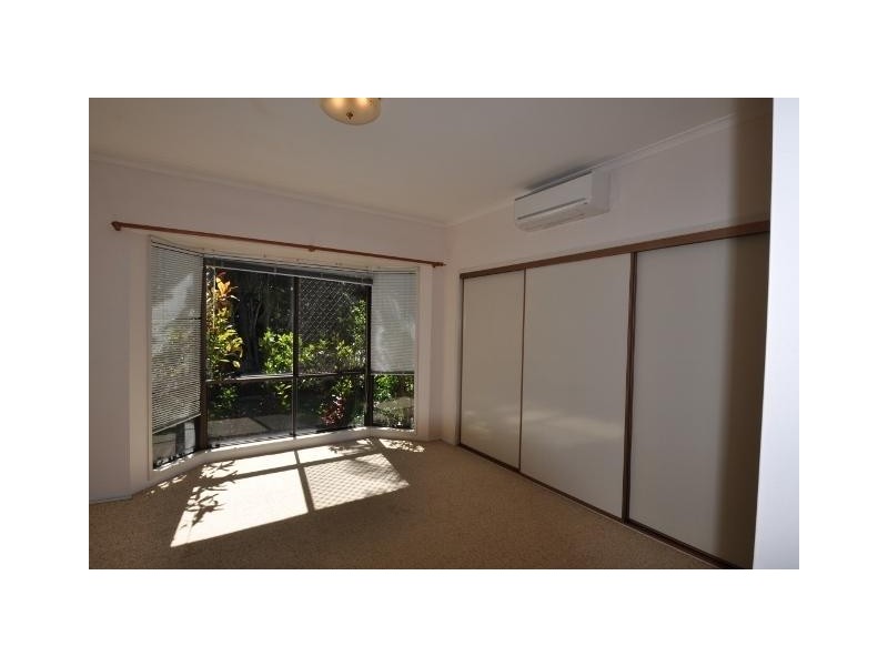 62 Carinya Street, Indooroopilly QLD 4068