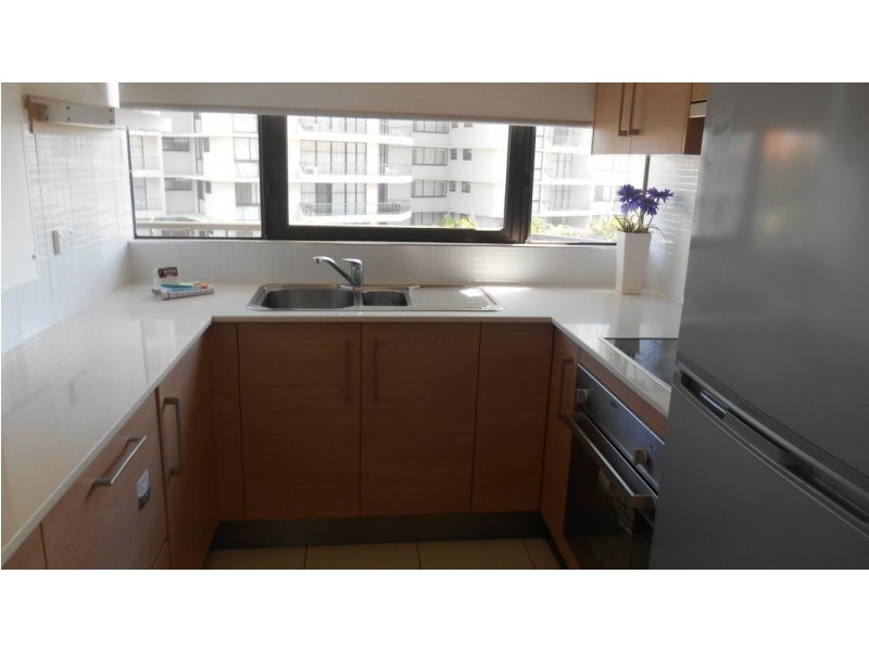 8 Albert, Broadbeach QLD 4218