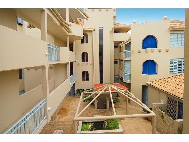 18 / 769 Brunswick St, New Farm QLD 4005