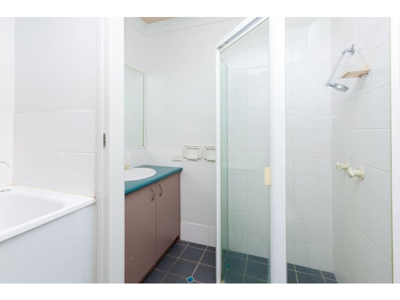 Unit 38 / 32-38 Newstead Tce, Newstead QLD 4006