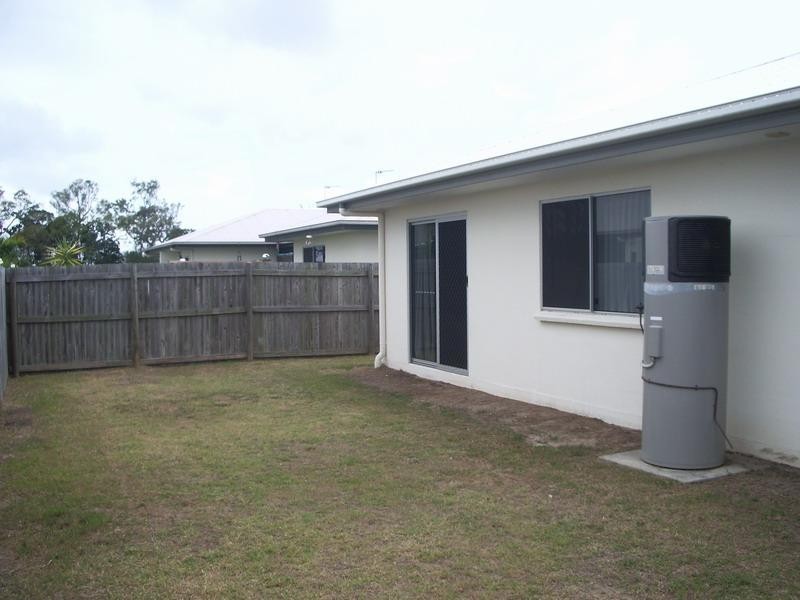 33/ 230 Pulgul St, Urangan QLD 4655