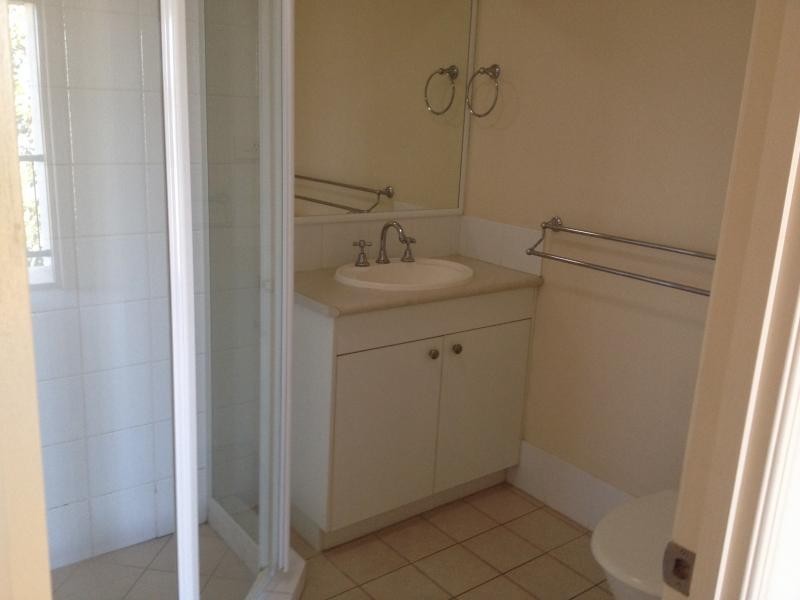 53 Johnston Street, Carina QLD 4152