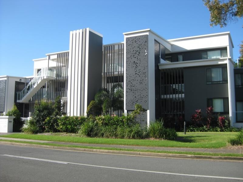 10/3 Durran St, Tugun QLD 4224