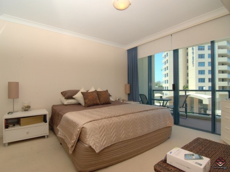 35 Ferry Street, Kangaroo Point QLD 4169