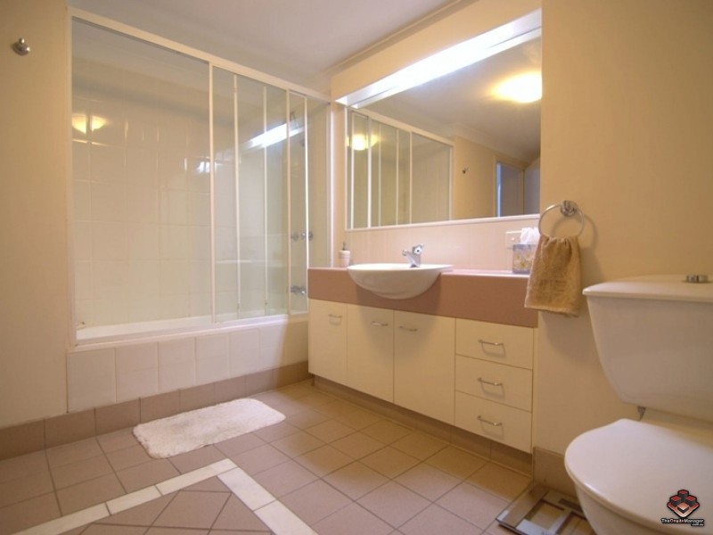 35 Ferry Street, Kangaroo Point QLD 4169