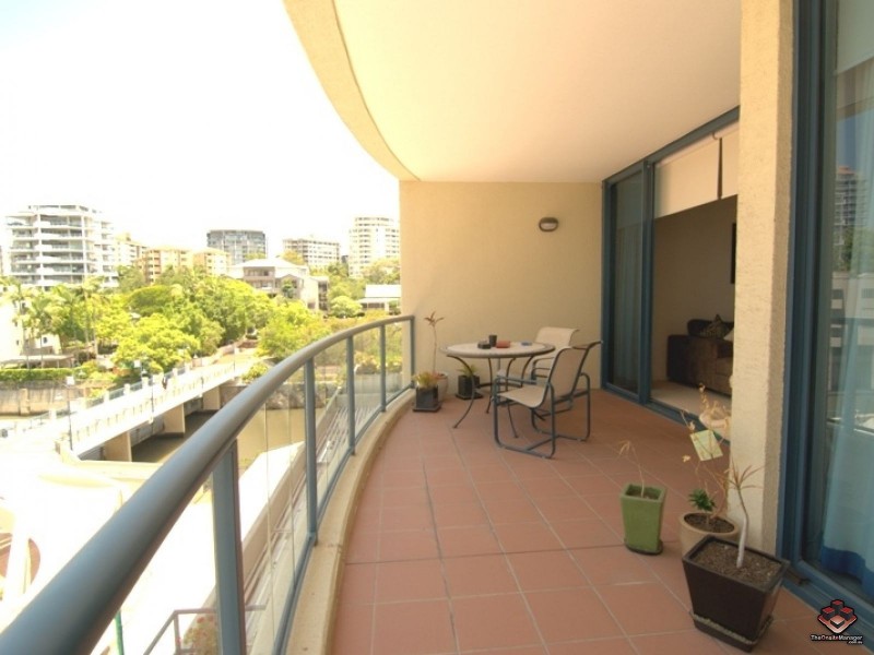 35 Ferry Street, Kangaroo Point QLD 4169