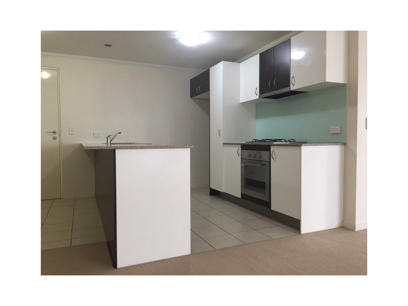 126 / 95 Clarence Road, Indooroopilly QLD 4068