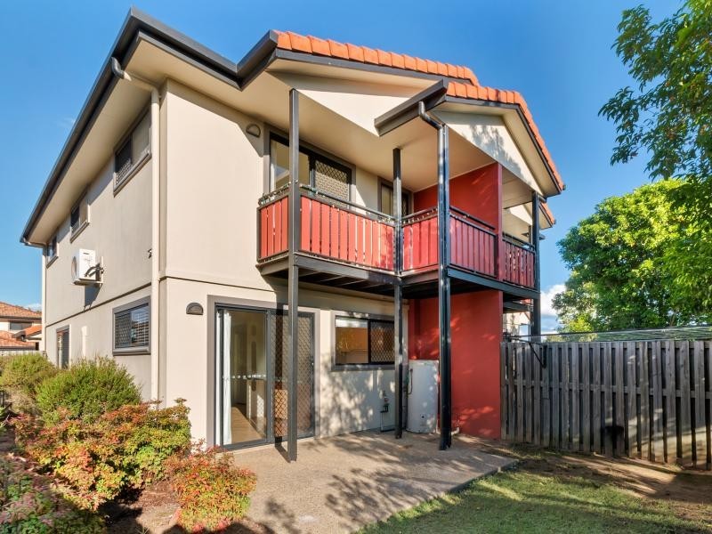 228 Gaskell Street, Eight Mile Plains QLD 4113