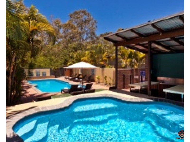 42/80 Moolyyir Steet, Urangan QLD 4655