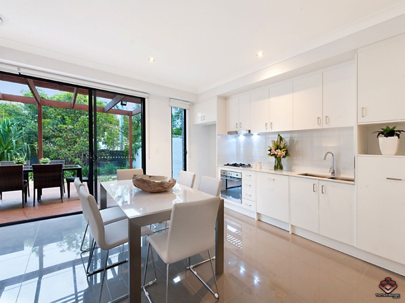 26/323 Bayview street, Runaway Bay QLD 4216