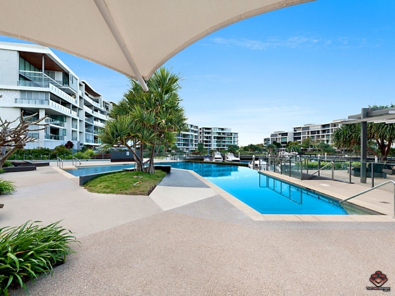 26/323 Bayview street, Runaway Bay QLD 4216