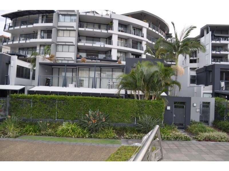 1 Holman St 1 Holman Street, Kangaroo Point QLD 4169