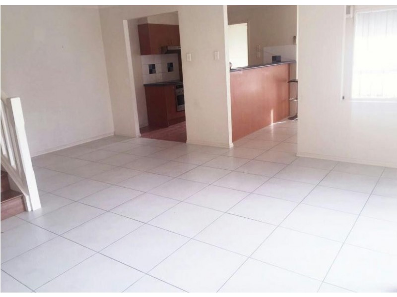 40/15 Violet Close, Eight Mile Plains QLD 4113