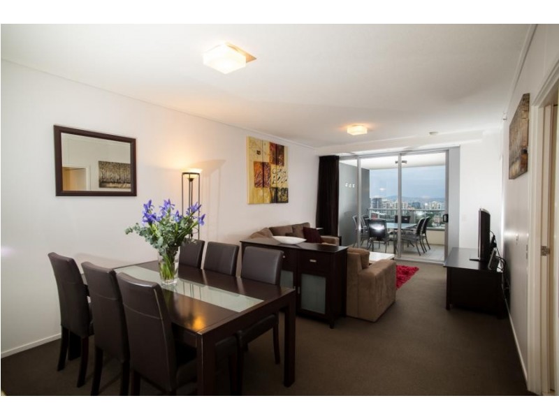 30 Macrossan St, Brisbane QLD 4000