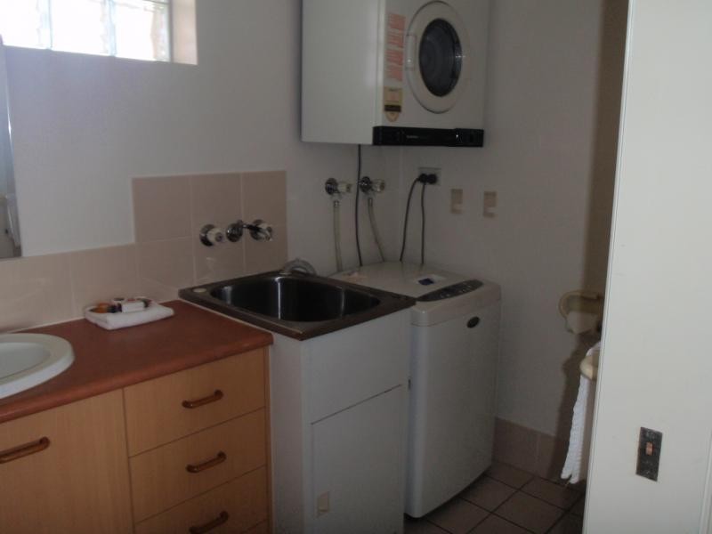 106 Marine Parade, Southport QLD 4215