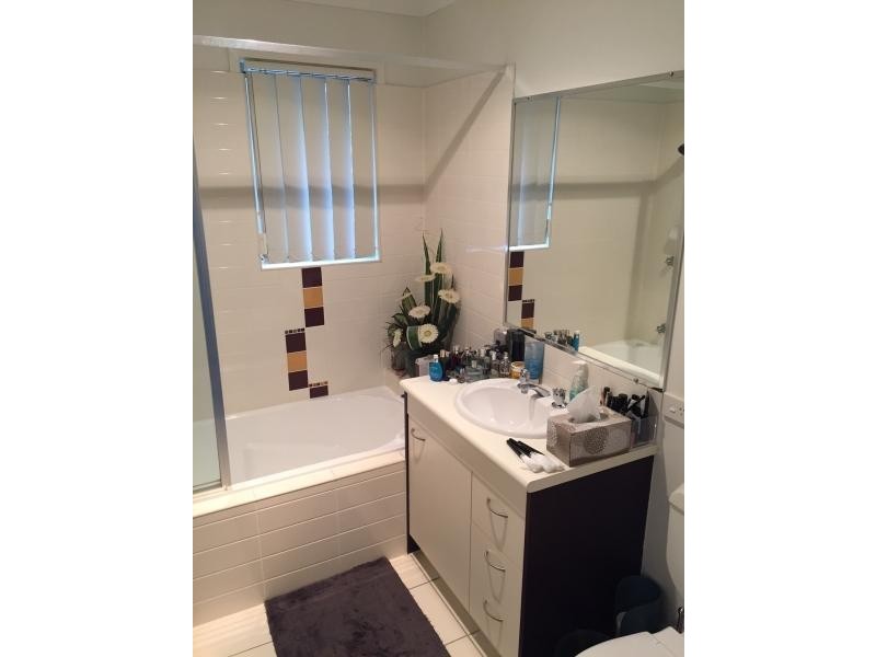 7/8 Earnshaw Street, Calamvale QLD 4116