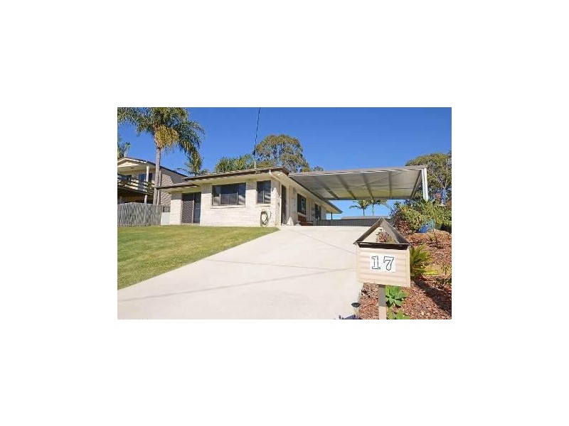 17 Joycelyn Tce, River Heads QLD 4655