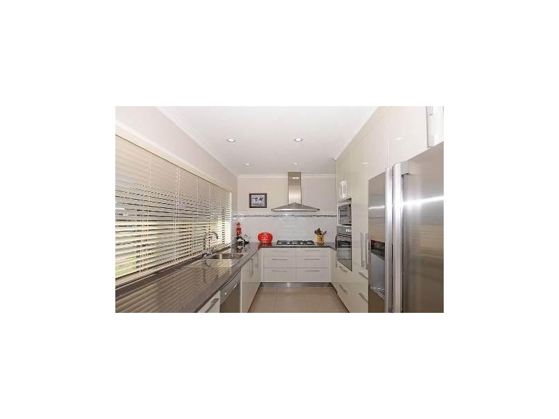 17 Joycelyn Tce, River Heads QLD 4655