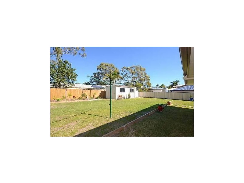 17 Joycelyn Tce, River Heads QLD 4655