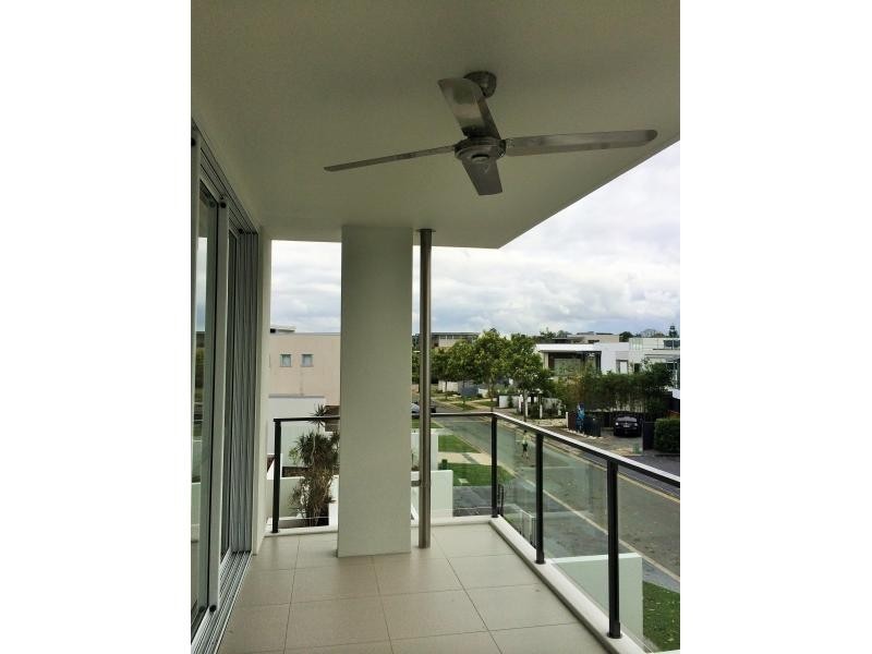 47 Addison Ave, Bulimba QLD 4171