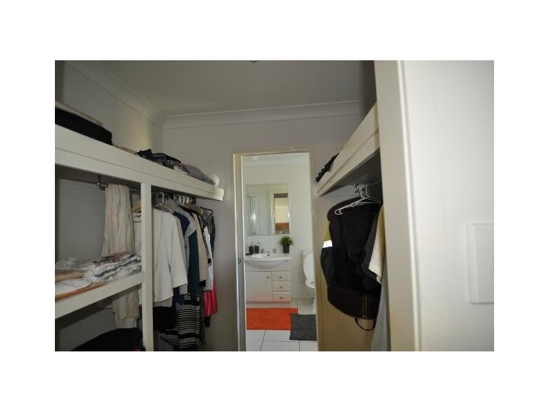 130 Jutland Street, Oxley QLD 4075