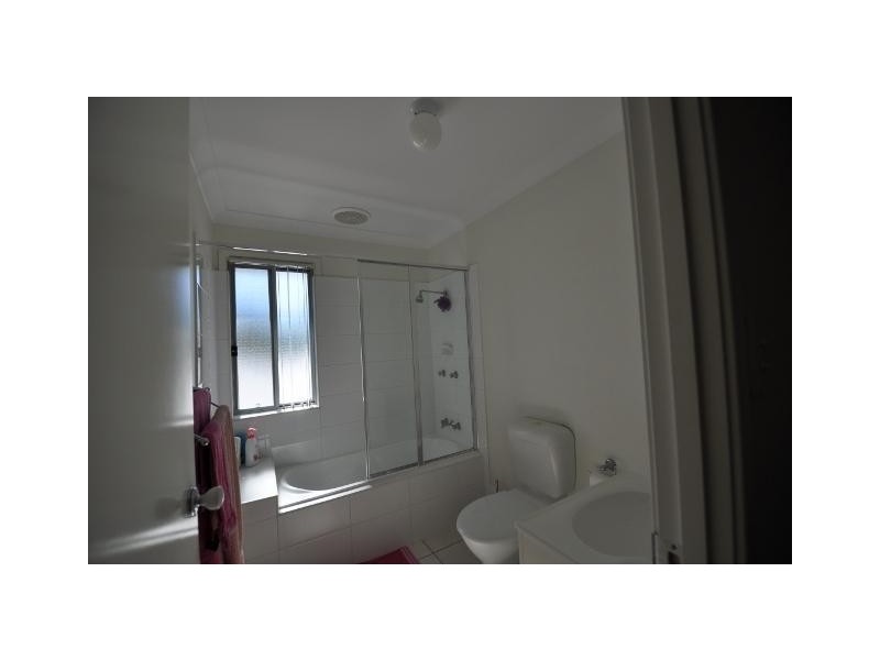 130 Jutland Street, Oxley QLD 4075