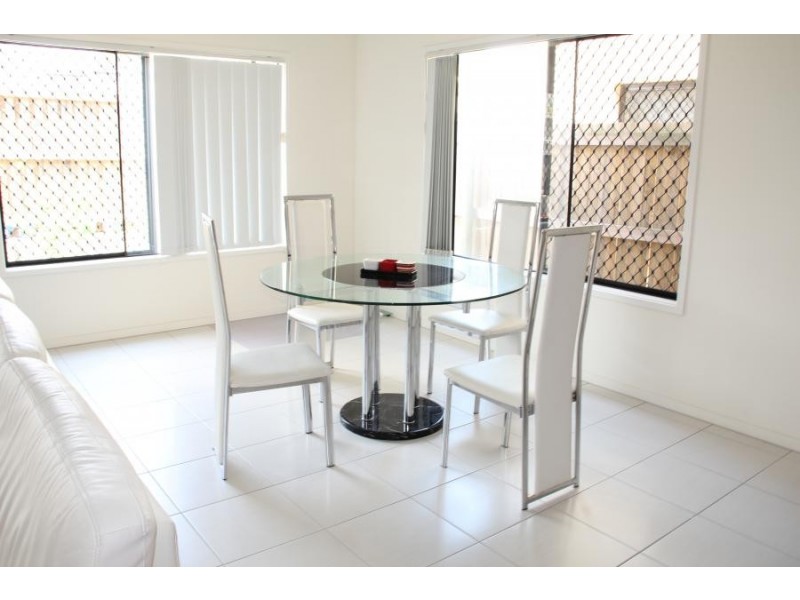 35 Clarence Street, Calamvale QLD 4116