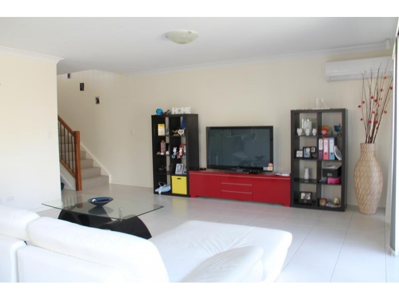 35 Clarence Street, Calamvale QLD 4116