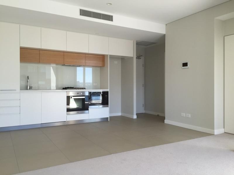 20908 37D Harbour Rd, Hamilton QLD 4007