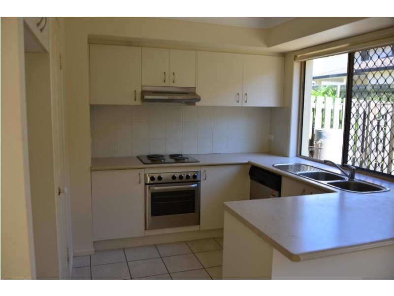 196 Hellawell Road, Sunnybank Hills QLD 4109