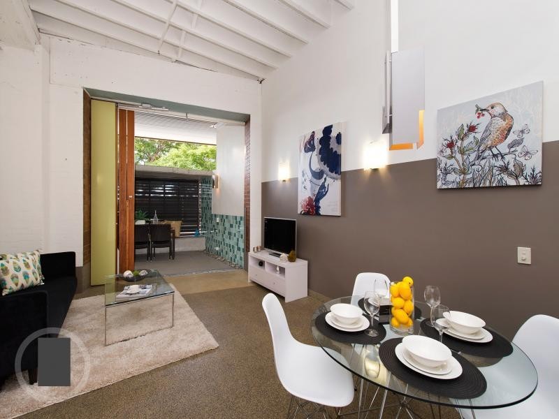G017 / 8 Skyring Terrace, Teneriffe QLD 4005