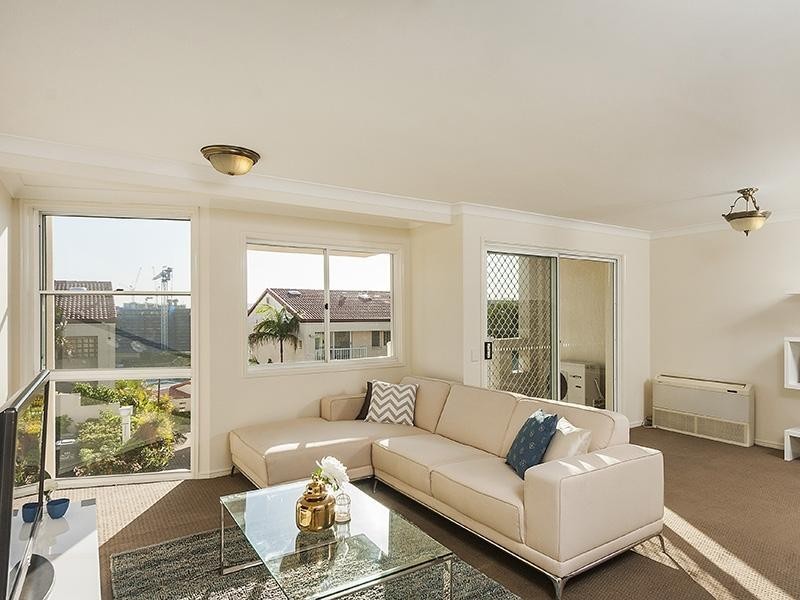 7 Boyd ST, Bowen Hills QLD 4006