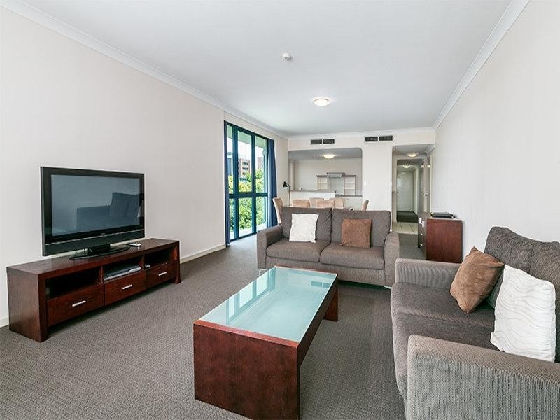 35 Ferry Street, Kangaroo Point QLD 4169